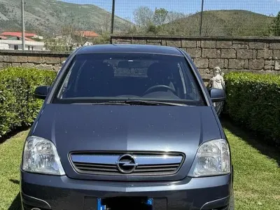 Usata Opel Meriva 75 CV (55 kW) 2007 Blu Monovolume