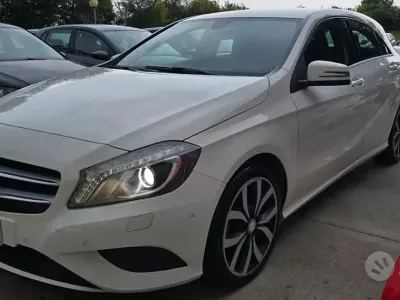 Usata Mercedes A180 Premium 109 CV (80 kW) 2015 Bianco Utilitaria