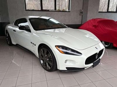 Usata Maserati Granturismo 450 CV (330 kW) 2009 Bianco Coupé