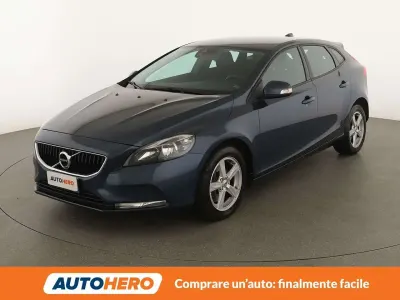 Usata Volvo V40 Kinetic 150 CV (110 kW) 2018 Blu/azzurro Station wagon