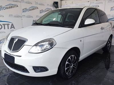 usata Lancia Ypsilon 1.3 mjt 16v MomoDesign (sport)