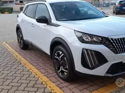 Usata Peugeot 2008 131 CV (96 kW) 2024 Bianco SUV