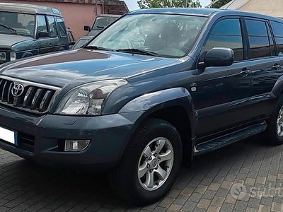 Usata Toyota Land Cruiser 172 CV (126 kW) 2007 Grigio SUV