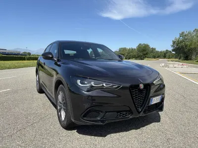 Usata Alfa Romeo Stelvio Super 160 CV (117 kW) 2023 Other SUV