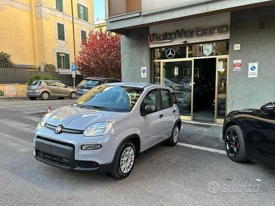 Nuova Fiat Panda 69 CV (50 kW) 2025 Grigio Berlina