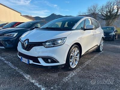 Usata Renault Scénic IV Bose Edition 110 CV (80 kW) 2017 Bianco Monovolume