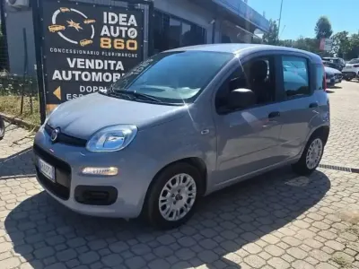 Usata Fiat Panda 69 CV (50 kW) 2022 Grigio Utilitaria