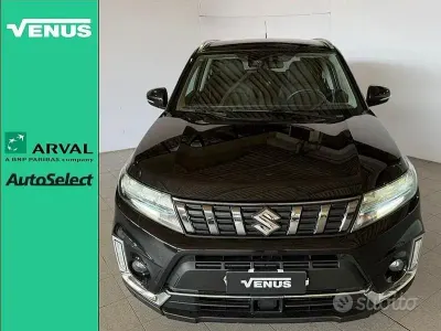 Usata Suzuki Vitara 129 CV (94 kW) 2023 Grigio SUV