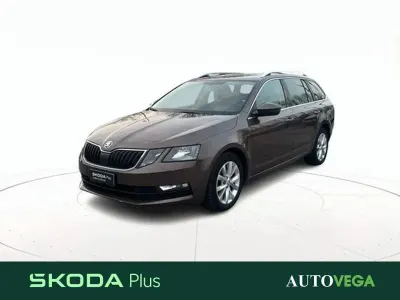 Usata Skoda Octavia G-TEC Executive 131 CV (96 kW) 2019 Marrone pastello Station wagon