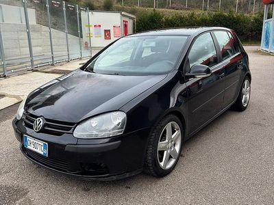 Usata VW Golf IV 105 CV (77 kW) 2005 Nero Berlina
