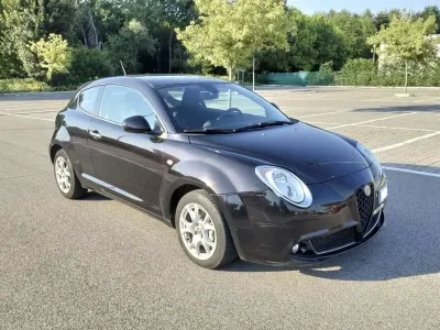 Usata Alfa Romeo MiTo Distinctive 155 CV (114 kW) 2010 Nero Utilitaria