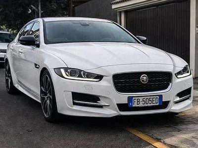 Usata Jaguar XE R-Sport 179 CV (131 kW) 2016 Berlina