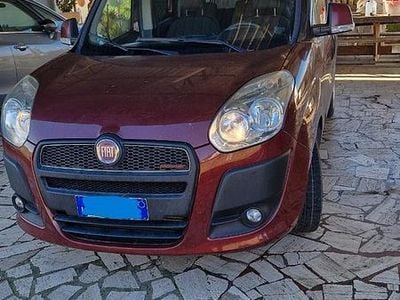 Rosso Usata 2014 Fiat Doblò Monovolume | 7250 € (Buon prezzo)