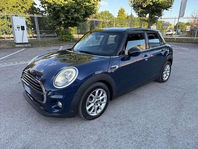 Usata Mini Cooper D 116 CV (85 kW) 2017 Utilitaria