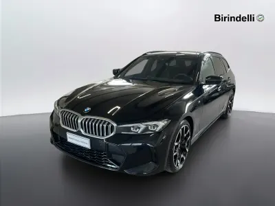 Usata BMW 318 M Sport 2025 Black sapphire metallizzato Station wagon