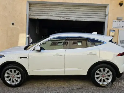 Usata Jaguar E-Pace 200 CV (147 kW) 2018 Bianco SUV