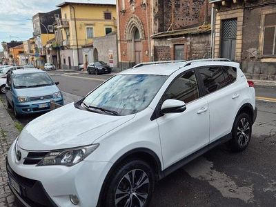 Usata Toyota RAV4 124 CV (91 kW) 2014 Bianco SUV