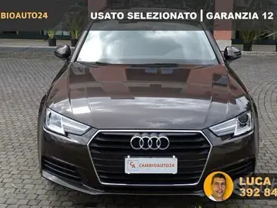 Usata Audi A4 Business Plus 190 CV (139 kW) 2018 Marrone Station wagon