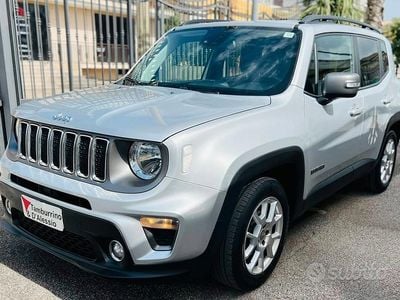 Usata Jeep Renegade Limited 131 CV (96 kW) 2021 Argento SUV