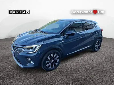 Usata Renault Captur Techno 143 CV (105 kW) 2023 Blu SUV