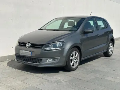 Usata VW Polo Comfortline 75 CV (55 kW) 2010 Grigio Utilitaria