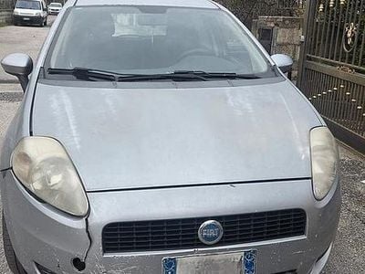 Usata Fiat Punto 75 CV (55 kW) 2007 Utilitaria