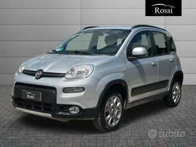 Gebraucht Fiat Panda 4x4 75 PS (55 kW) 2014 Grau Kleinwagen