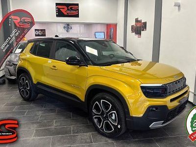 Nuova Jeep Avenger Summit 100 CV (73 kW) 2025 Giallo SUV