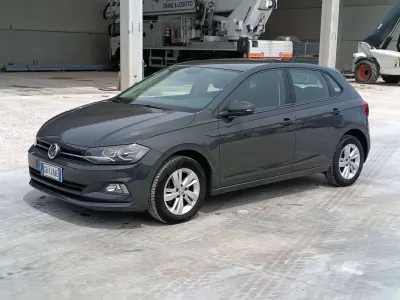 Używany VW Polo Highline 95 KM (69 kW) 2020 Szary Hatchback