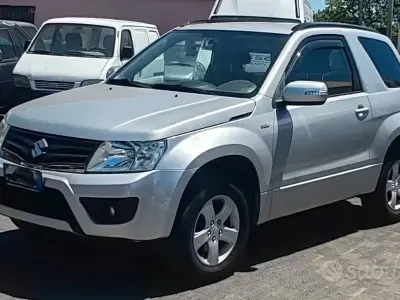 Usata Suzuki Grand Vitara 129 CV (94 kW) 2013 Grigio SUV