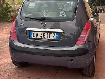 Usata Lancia Ypsilon 60 CV (44 kW) 2005 Utilitaria