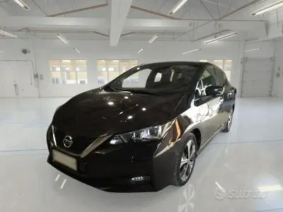 Usata Nissan Leaf 89 kW (122 CV) 2021 Nero Utilitaria