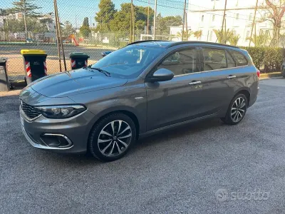 Usata Fiat Tipo Lounge 120 CV (88 kW) 2016 Grigio Station wagon