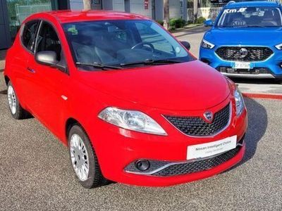 usata Lancia Ypsilon 1.2 69 CV 5 porte GPL Ecochic 30th Anniversary del 2015 usata a Monte di Procida