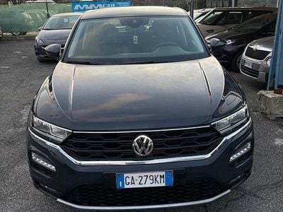 Usata VW T-Roc Advance 116 CV (85 kW) 2020 Nero SUV