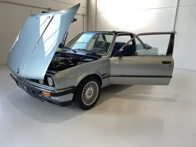 Usata BMW 320 125 CV (91 kW) 1985 Argento