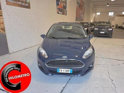 Usata Ford Fiesta 95 CV (69 kW) 2016 Blu Utilitaria