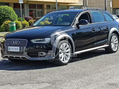 Usata Audi A4 Allroad Business 177 CV (130 kW) 2012 Nero Station wagon