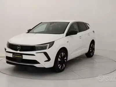 Usata Opel Grandland X S 131 CV (96 kW) 2023 Bianco SUV