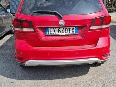 Usata Fiat Freemont 170 CV (125 kW) 2015 Rosso SUV