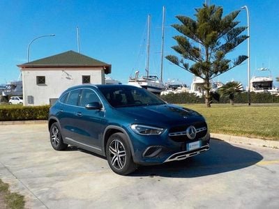 Usata Mercedes GLA250 160 CV (117 kW) 2021 Blu SUV