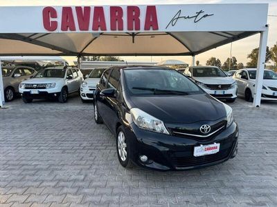 usata Toyota Yaris 1.3 5 porte Active