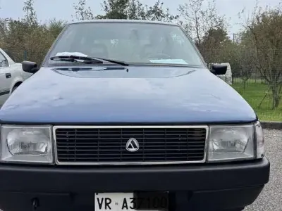 Usata Autobianchi Y10 50 CV (36 kW) 1992 Blu/azzurro Utilitaria