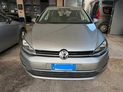 Usata VW Golf VII 116 CV (85 kW) 2019 Grigio Berlina