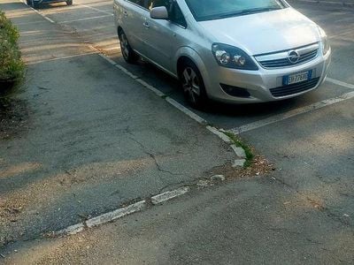 Usata Opel Zafira Cosmo 110 CV (80 kW) 2011 Grigio Monovolume