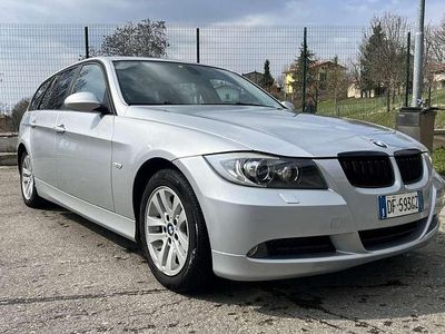 Usata BMW 320 163 CV (119 kW) 2007 Grigio Berlina