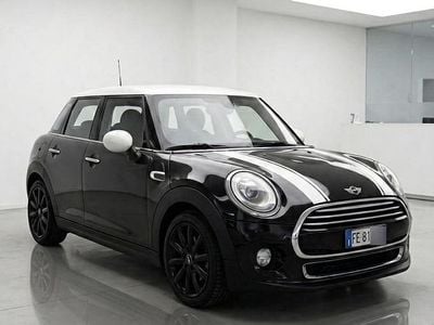 Usata Mini Cooper D Business 116 CV (85 kW) 2016 Nero Utilitaria