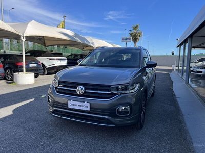 Usata VW T-Cross 150 CV (110 kW) 2020 Grigio SUV