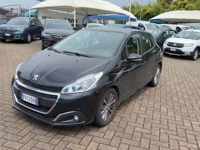 Gebraucht Peugeot 208 Active 75 PS (55 kW) 2018 Schwarz Kleinwagen