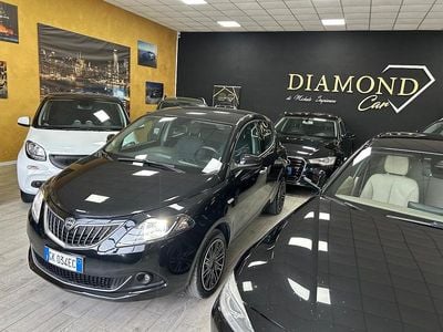 Usata Lancia Ypsilon 69 CV (50 kW) 2023 Nero Utilitaria